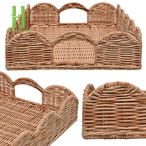 Customizable Natural Color Scallop Tray Woven Rattan Serving Tray for Food HNH Craft Factory OEM Rattan Products - Product Image 1