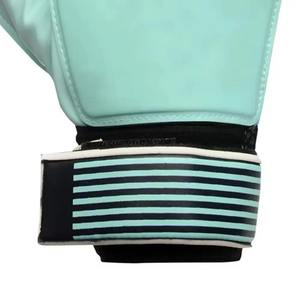 ถุงมือผู้รักษาประตูดีไซน์แตกต่างกันผลิตเอง - Product Image 3