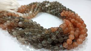 Cuentas naturales de piedra lunar múltiple de forma redonda lisas de 5 a 12mm vendidas por hebra de 7 pulgadas de largo - Product Image 3