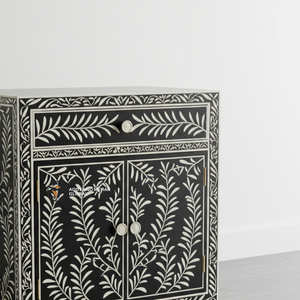 Chevet artisanal moderne écologique en incrustation d'os avec motif floral complexe, plateau en bois à deux tiroirs pour salon - Product Image 5
