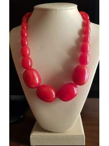 Collar de Arte de resina epoxi con inclusiones coloridas - Product Image 4