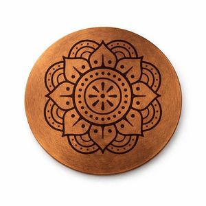 Nouveauté Sous-verres en cuivre en spirale Sous-verres ronds gravés élégants Sous-verres en cuivre uniques Décoration d'intérieur en cuivre à vendre - Product Image 6