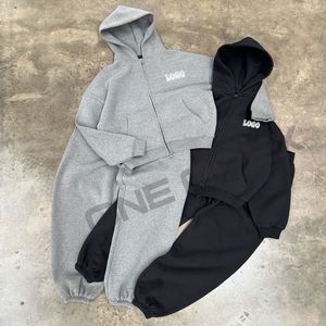 Conjunto de sudadera con capucha y pantalones de chándal en blanco de rizo francés de algodón 100% pesado personalizado OEM, chándal con cremallera para hombre - Product Image 1