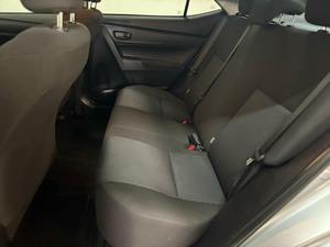 TOYOTA COROLLA QUEST 1.8 PLUS 2022 D'OCCASION CÔTÉ GAUCHE/DROIT - Product Image 4