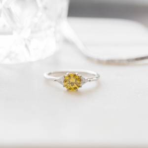 Bague en argent 925 avec pierres précieuses en zircone cubique profonde de haute qualité à un prix abordable pour les femmes - Product Image 2