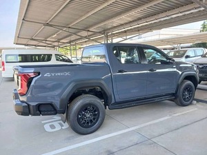 Camionetas Hilux 2.4 Usadas 2024, Cabina Simple, 5 Asientos, Faros LED, Neumáticos R17, Diésel, Transmisión Manual, Aire Acondicionado, Volante a la Izquierda, Pantalla Táctil - Product Image 6