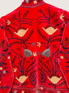 Manteau en velours brodé de fleurs de style chinois, col mandarin, manches longues, grande taille, vêtements d'extérieur d'hiver pour femmes - Product Image 4