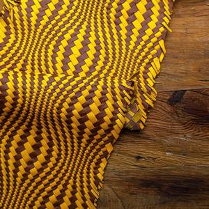 หนังทอแบบมีรูพรุนสีน้ำตาลอ่อนหรูหราสามารถปรับแต่งผลิตภัณฑ์หนังพรีเมี่ยมขนาด1ถึง12ตารางฟุตได้ - Product Image 6