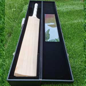 2025 New Edition Bats A-Grade English Willow Customized Light Weight Hard Ball With Custom logo Printed Cricket Bat - Product Image 1