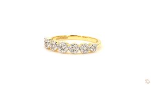 Anillo de Diamantes Redondos de 7 Piedras en Oro para Mujer, Compromiso y Boda - Product Image 6