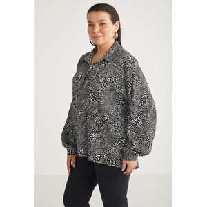 ETHIQUET Paulinebb Chemise grande taille pour femme en tissu froissé à manches ballon et motifs - Product Image 4