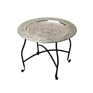 Table d'appoint moderne en fer avec dessus en marbre, finition plaquée or - Product Image 4