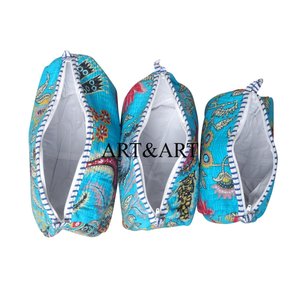 Ensemble de 3 trousses de maquillage matelassées en coton indien fait main, imprimées à la main, écologiques, de qualité supérieure, résistantes à l'eau - Product Image 4