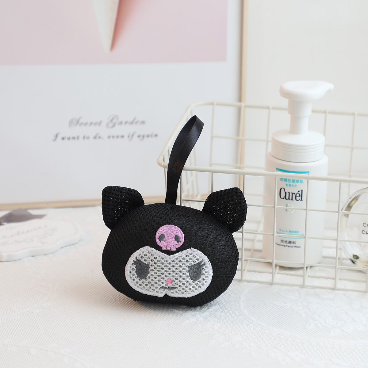 Esponja de baño negra Kuku