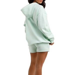 Ensemble deux pièces décontracté pour femme : sweat à capuche et short en polaire, style urbain uni pour l'extérieur - Product Image 5