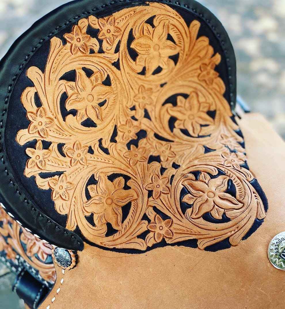 สีน้ำตาล