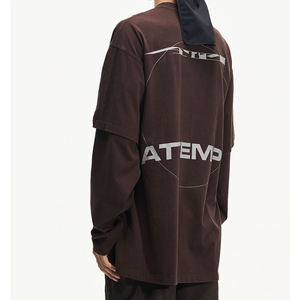 Fournisseur de T-shirts OEM surdimensionnés à double couche en tricot imprimé, lourds, confortables et élégants, option streetwear, motif personnalisé - Product Image 2