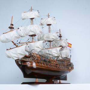 เรือจำลองไม้ซานเฟลิป งานฝีมือโบราณ ขนาด 80 ซม. ใบเรือโค้ง ของตกแต่งบ้าน งานฝีมือไม้ กล่องไม้ ป้ายติดผนัง - Product Image 6