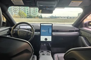 พร้อมจัดส่ง รถยนต์ไฟฟ้า พวงมาลัยขวา/ซ้าย ปี 2021 ฟอร์ด มัสแตง มาช-อี จีที รุ่น GT Performance Edition แพ็คเกจพิเศษ 480 แรงม้า มอเตอร์คู่ ขับเคลื่อนสี่ล้อ - Product Image 4