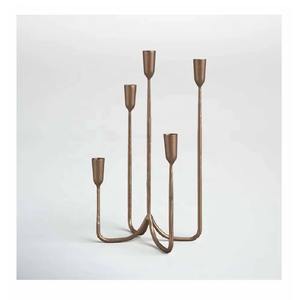 Porte-bougie en métal fait main de qualité supérieure avec un design écologique, ajoute une élégance intemporelle et une base robuste pour la décoration de mariage - Product Image 5