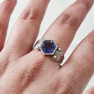 Anillo de Mujer con Zafiro Azul Hidro Natural, Piedra de Nacimiento de Septiembre, Anillo Apilable de Plata de Ley 925 para Navidad - Product Image 5