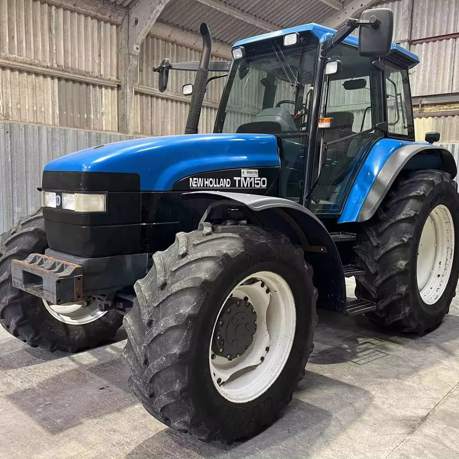 Top vendita compatto nuovo e usato Holland trattore TM150 4WD migliori trattori per l'agricoltura ora disponibile in magazzino a buoni prezzi ora