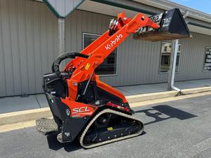 Excavadora Kubota SCL1000 para varios proyectos de construcción - Product Image 5
