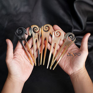 Haute qualité à la main corne de buffle et mouton coiffure fourchette femmes accessoire de mode Vietnam vente en gros - Product Image 6