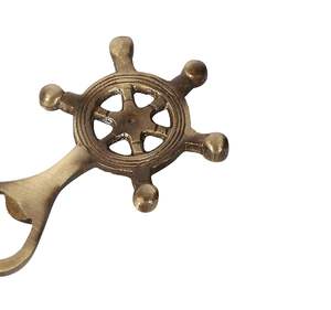 Ouvre-bouteille en laiton en forme de roue de bateau, ouvre-bière mural nautique, décoration marine - Product Image 3