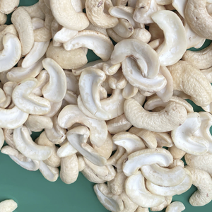 เม็ดมะม่วงหิมพานต์แบบดิบใช้สำหรับผลิตถั่วเม็ดมะม่วงหิมพานต์แบบเวียดนามถั่วเม็ดมะม่วงหิมพานต์เนยเม็ดมะม่วงหิมพานต์ส่งออกไปยังเอเชียยุโรปตะวันออกกลาง - Product Image 1