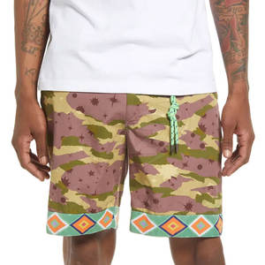 กางเกงขาสั้นลำลองของผู้ชายผ้าคอตตอนแห้งเร็วเอวปานกลางระบายอากาศลาย100% ออกแบบโลโก้ได้ตามต้องการ - Product Image 2