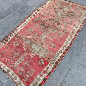 พรมเฮอร์กีตุรกีโบราณ ขนาด 3.2x6.3 ฟุต (98x192 ซม.) พรมขนสัตว์สีแดงลายแอ็บสแตรก - Product Image 3