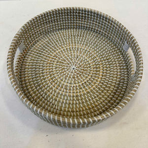 Plateau rond de luxe en jonc de mer avec ficelle en PP - Panier de rangement multifonctionnel et écologique - Product Image 2