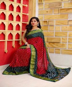 Dhakai <span class=keywords><strong>jamdani</strong></span> <span class=keywords><strong>saree</strong></span> ethnisch