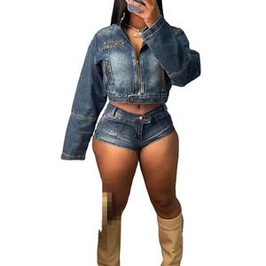 Ensemble assorti imprimé streetwear hiver pour homme : veste en jean et short deux pièces - Product Image 1