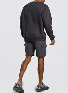 Pantalones cortos de chándal de forro polar técnico de gran tamaño para hombre con logotipo personalizado OEM, pantalones cortos de chándal personalizados de algodón 100%, bolsillo de carga, calidad superior sólida - Product Image 4