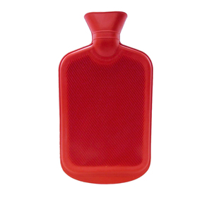 Bottiglia di acqua calda 2 litri antiscivolo in plastica ad alta temperatura rosso/blu/verde-per la casa e il relax del calore personale - Product Image 1