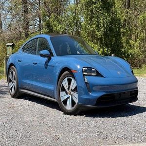 El Porsche Taycan 2021 Más Genial - Product Image 1