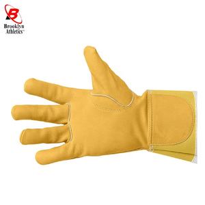 Zapato de mano de cuero de vaca de la mejor calidad para apicultura Equipo de protección cómodo para Apicultor - Product Image 2