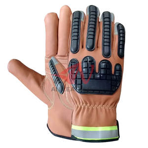 Gants résistants aux coupures en cuir et TPR avec protection complète des mains et ajustement confortable - Product Image 5