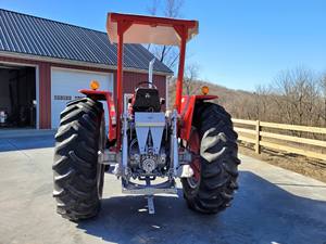 1969 Massey Ferguson 1100 clásico 2WD rueda Tractor duradero confiable Vintage equipo agrícola Motor rodamiento de motor agrícola - Product Image 3