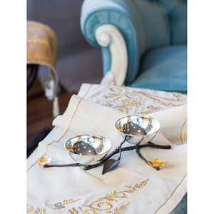 Elegante tazón redondo para servir comida en acero inoxidable con elegante acabado dorado, perfecto para bodas en restaurantes y eventos especiales - Product Image 2