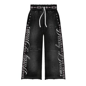 Heavyweight de alta qualidade Jeans Street-Style masculino com logotipo personalizado-elegante, solto-Fit, com estampas e strass - Product Image 2