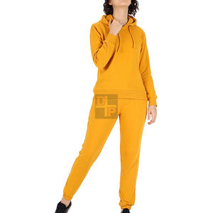 Chándales de Jersey de mujer de alta calidad superventas a la venta chándales de mujer de tamaño personalizado de peso ligero de estilo callejero - Product Image 1