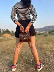 Real Handmade Full Grain Genuine Crunch Leather Handbag Stylish Women Real Vintage Leather Office Use <b>Cross</b> <b>Body</b> Shoulder <b>Bag</b> - Product Image 4