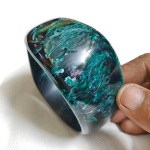 Brazalete de Resina, Diseño Fabuloso, Alta Calidad, Uso para Compromiso, Fabricación Personalizada en India - Product Image 1