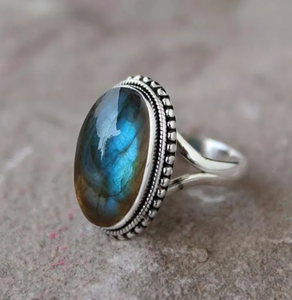 Wholesale 925 Sterling Silver Boho <b>Ring</b> High Quality Oval Shape Natural Labradorite Gemstone Romantic Style Factory Price <b>Rings</b> - Product Image 2