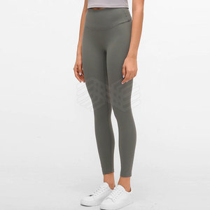 ¡Servicio OEM a la venta! Leggings deportivos de cintura media para mujer con diseño de logotipo personalizado Precio razonable - Product Image 3