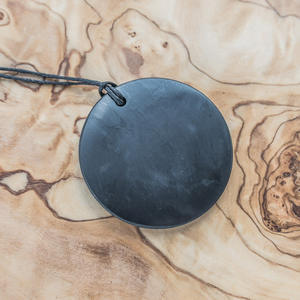 Colgante de Shungita Big Circle de 2 pulgadas (50 mm) - Product Image 2