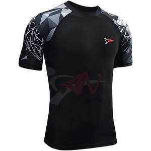 Meilleur rashguard à manches courtes, tissu léger pour la natation, le MMA et l'entraînement - Product Image 2